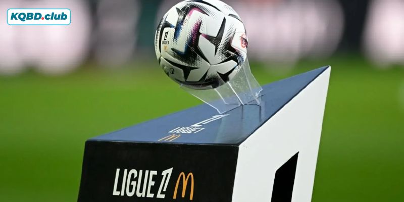 Toàn cảnh lễ khai mạc hoành tráng và sôi động tại vòng đấu mở màn của giải Ligue 1